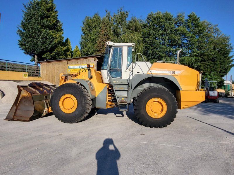 Liebherr L564