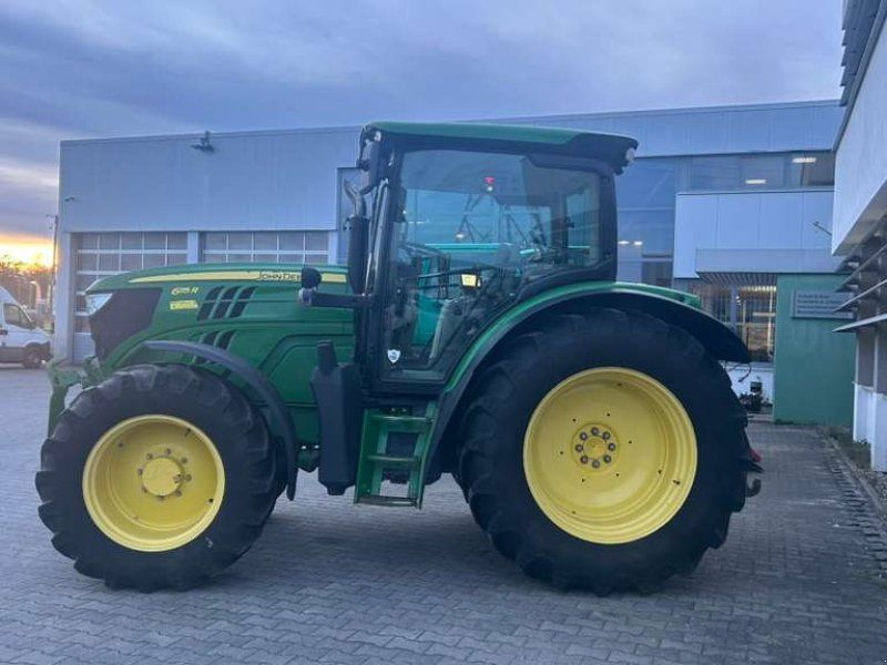 John Deere 6115R