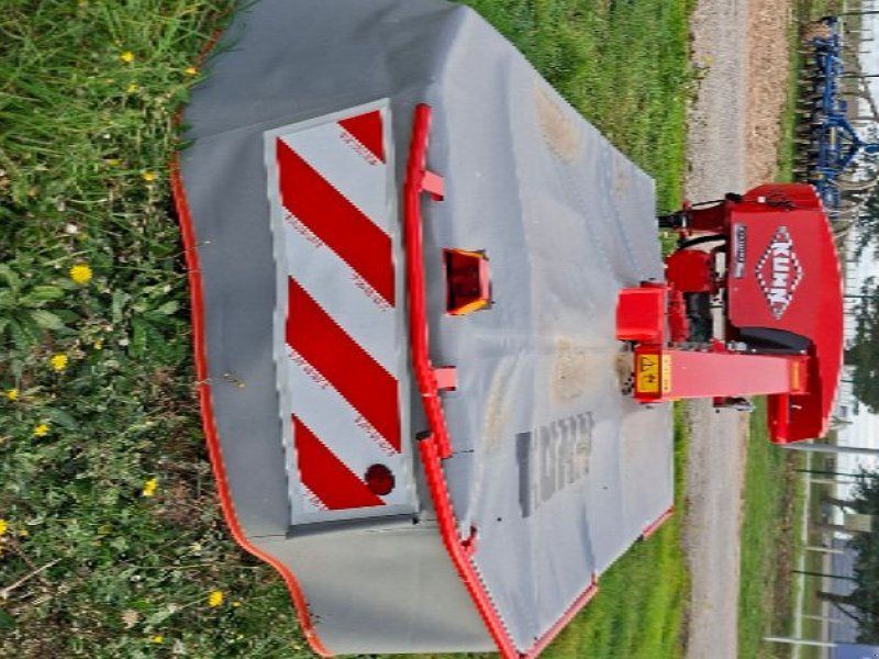 Kuhn GMD 2811
