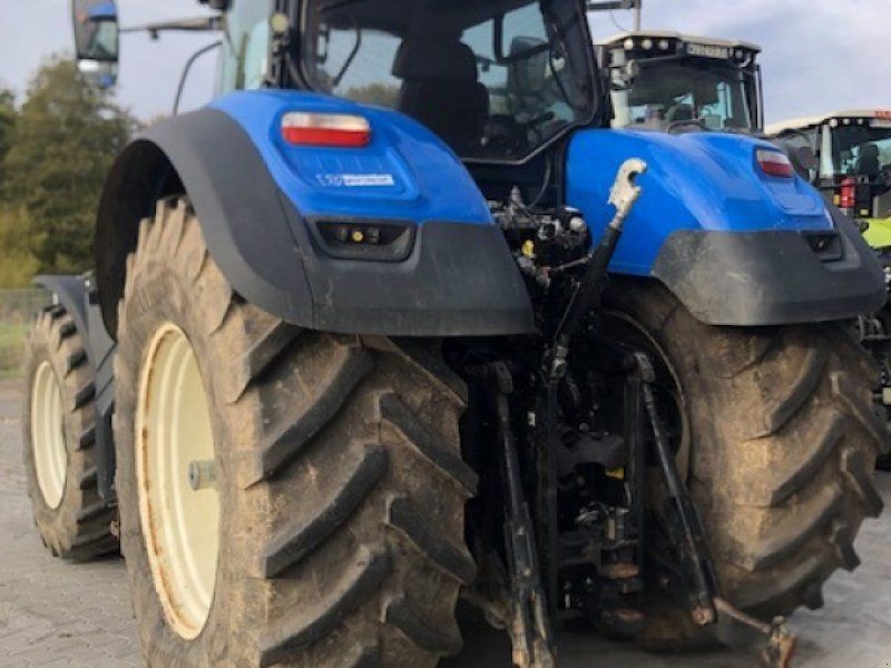 New Holland T7-315