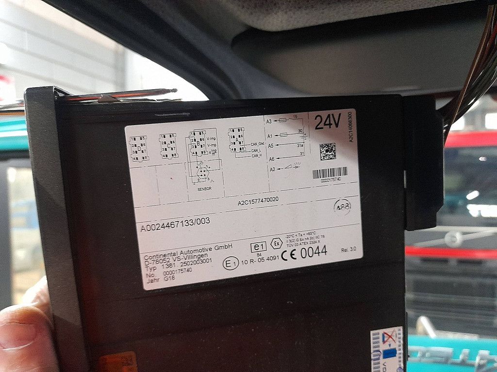 MERCEDES-BENZ ATEGO 1221