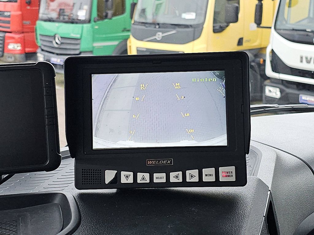 MERCEDES-BENZ ACTROS 1840 mp5 ret. 2t lift