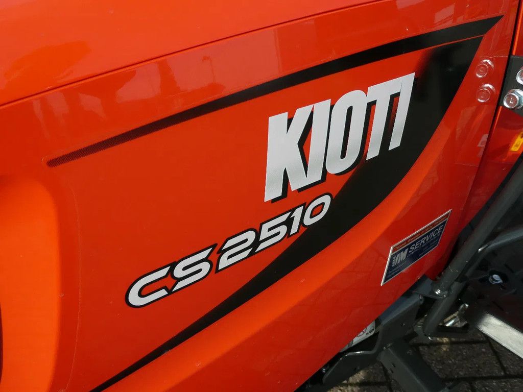 Kioti CS2510 4wd HST / 00001 Draaiuren / Actieprijs