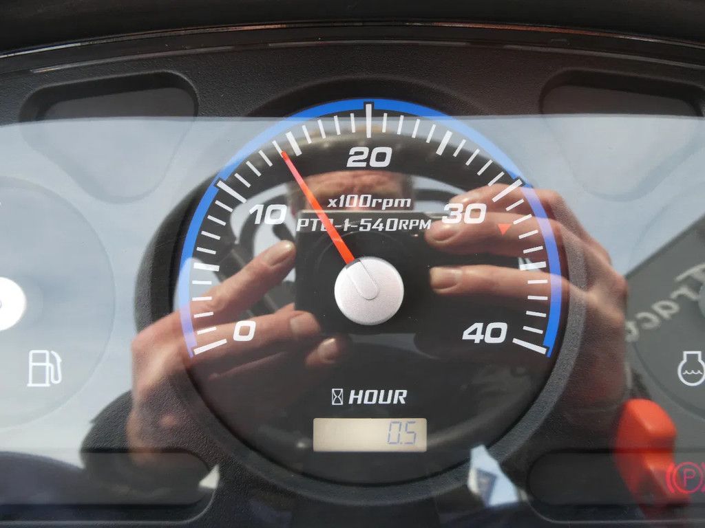 Kioti CS2510 4wd HST / 00001 Draaiuren / Actieprijs