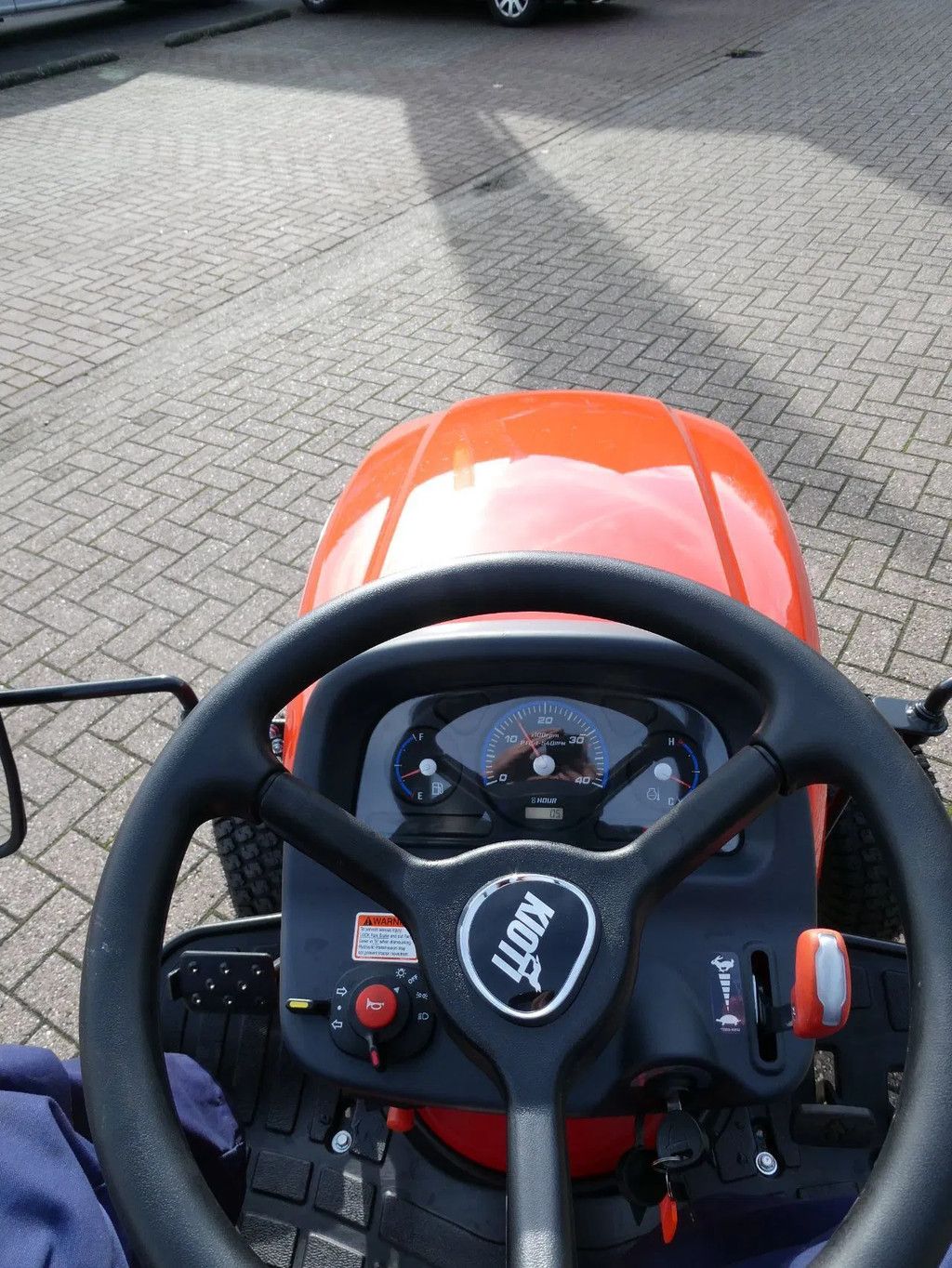 Kioti CS2510 4wd HST / 00001 Draaiuren / Actieprijs