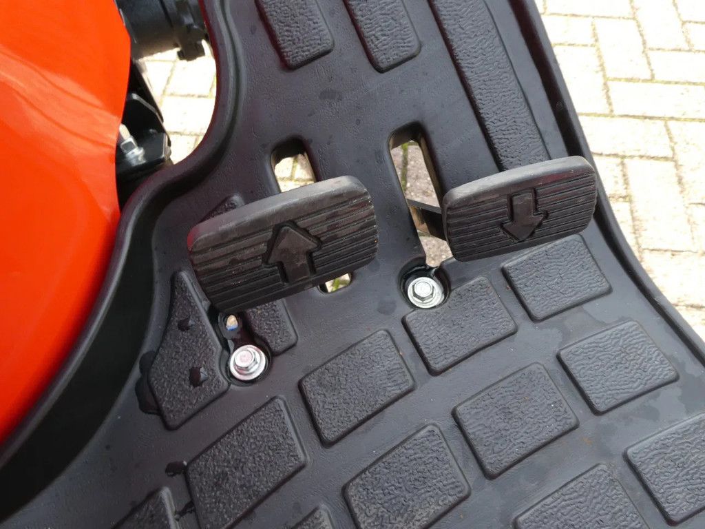 Kioti CS2510 4wd HST / 00001 Draaiuren / Actieprijs