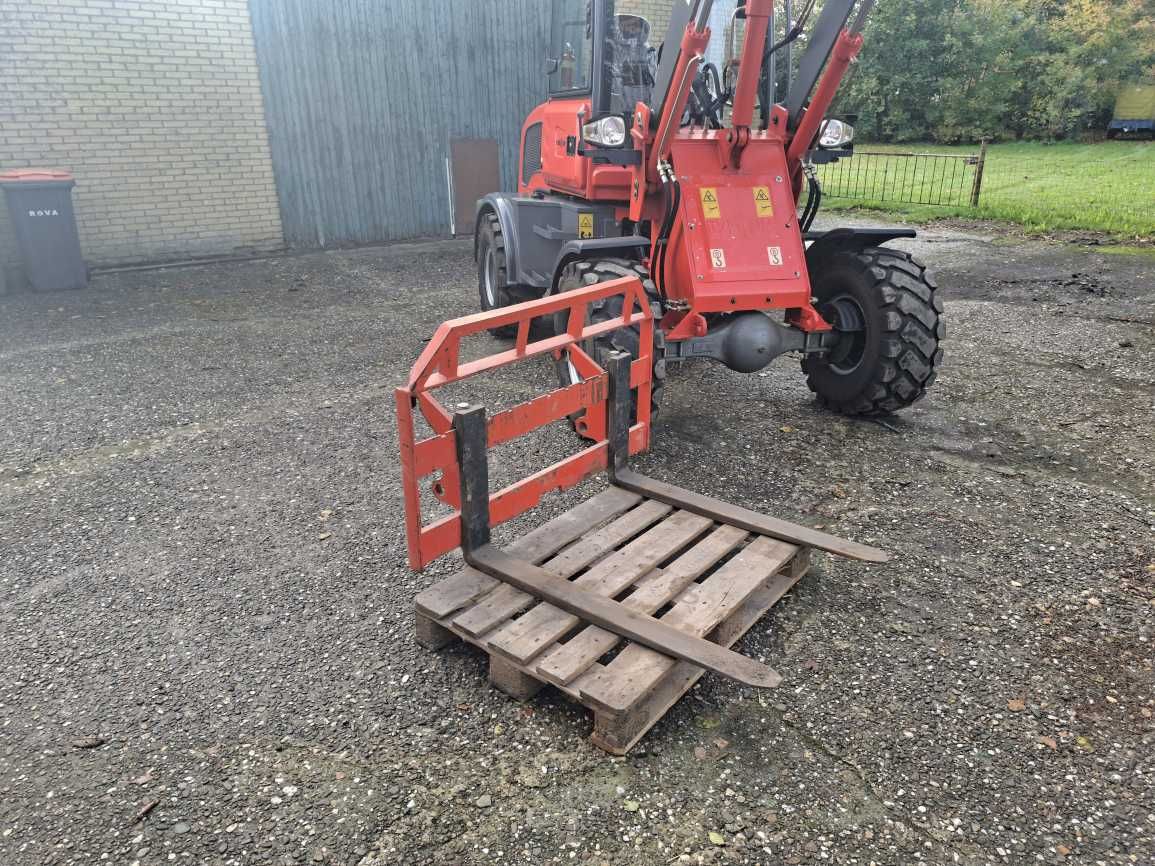 Everun ER16 Full option Knikshovel met slechts 68 uur