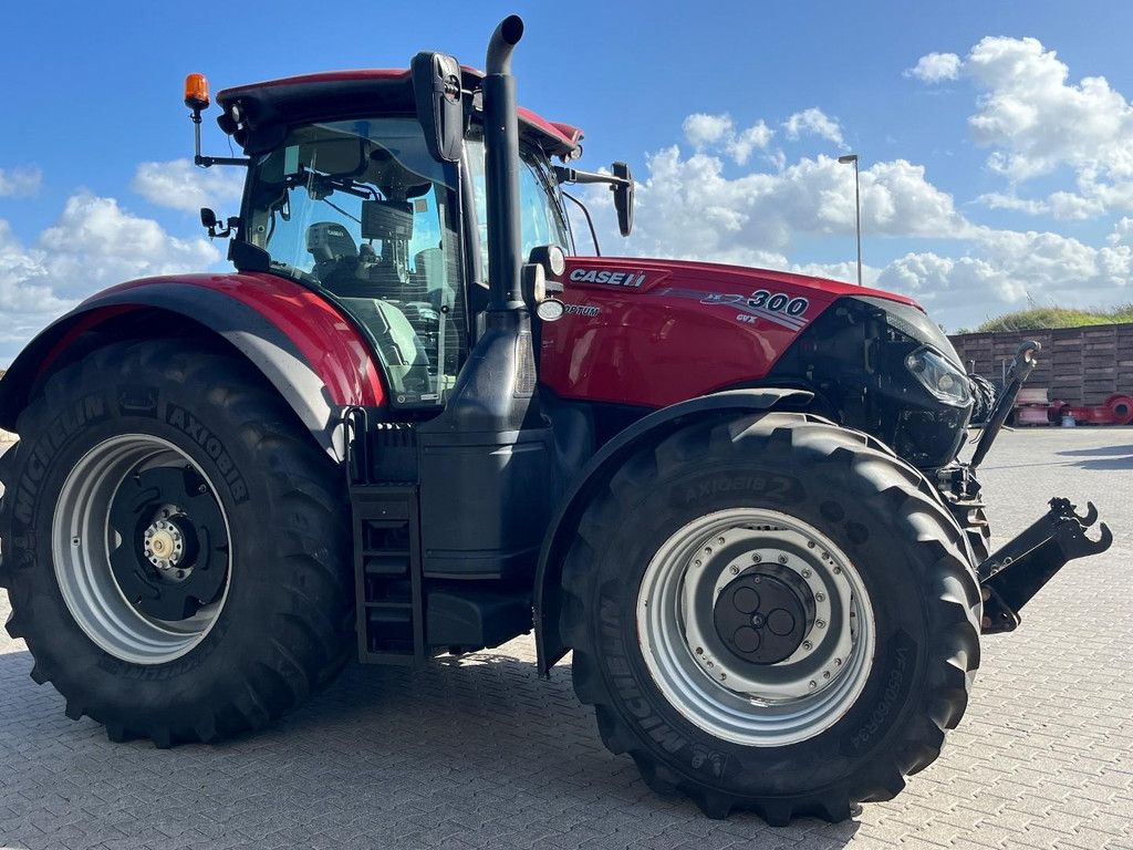 Case CVX 300 WG3346