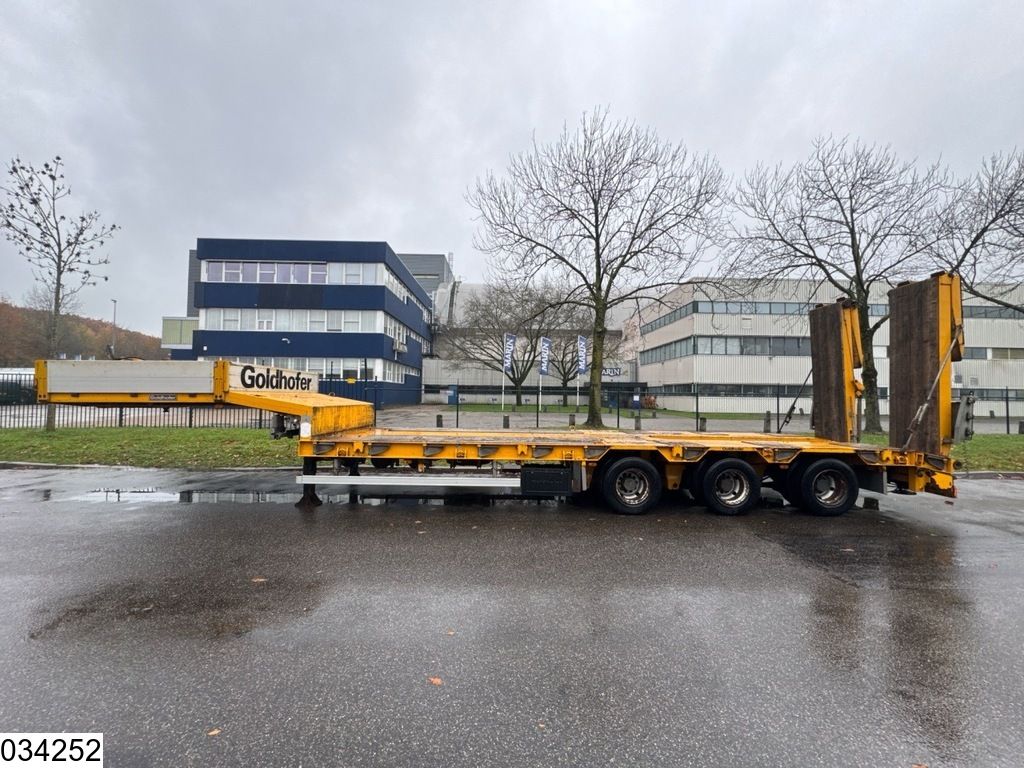 Goldhofer Lowbed 48,000 kg, Steering axle