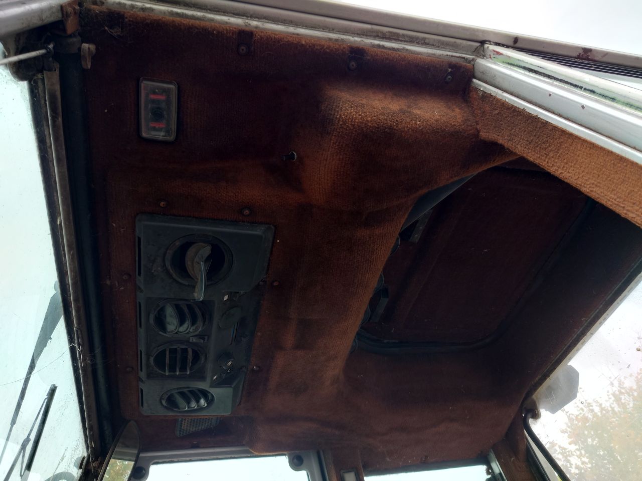 Massey Ferguson 675 2wd UK built