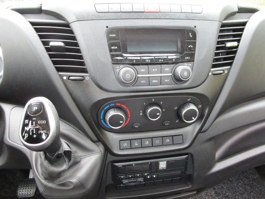 Iveco 40C16 B-E trekker