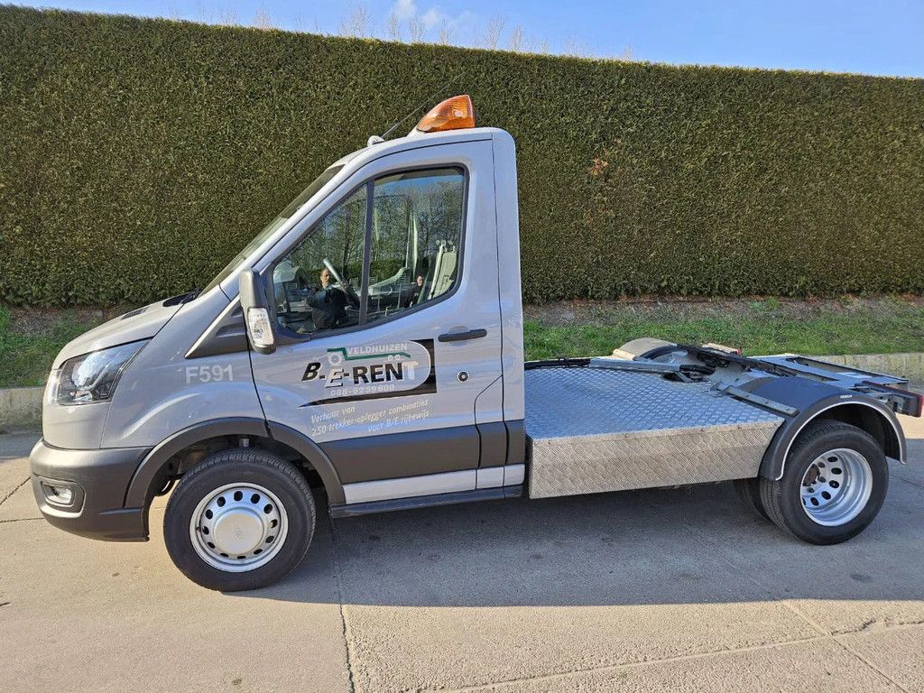 Ford Transit 35-17 B-E trekker