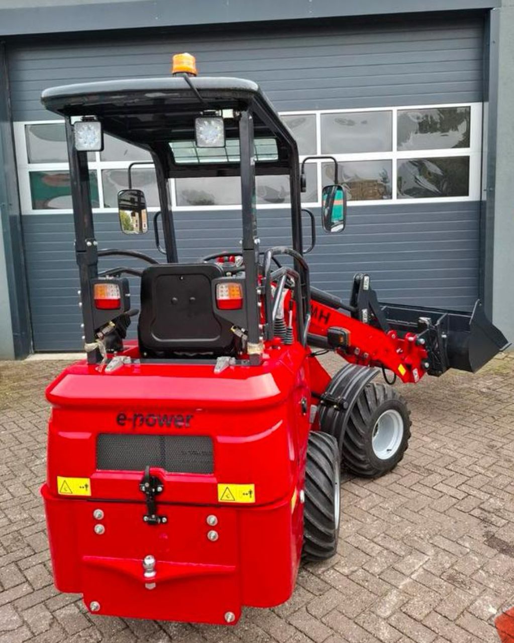 Cmh shovel loader elektrisch