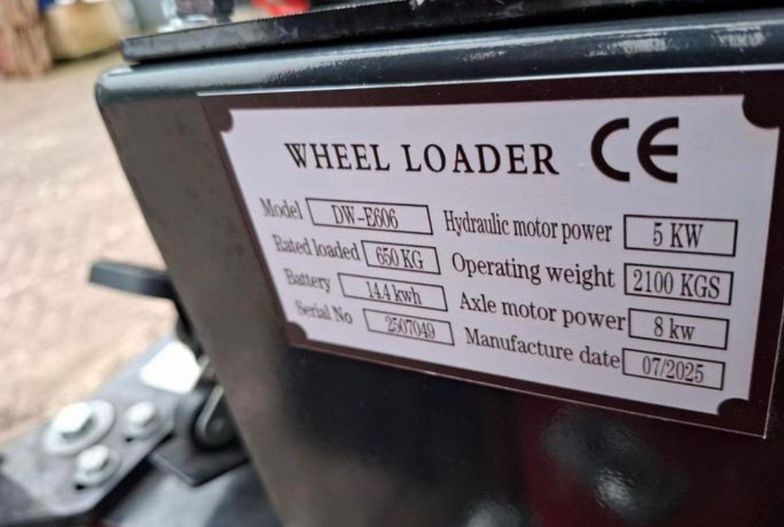 Cmh shovel loader elektrisch