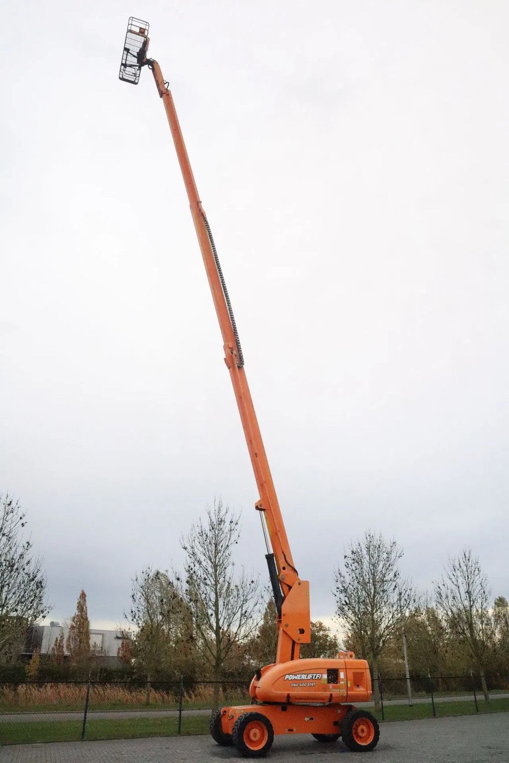 JLG 860 SJ | 28 METER | 230 KG