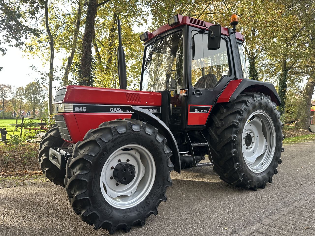 Case IH 845 XLA PLUS