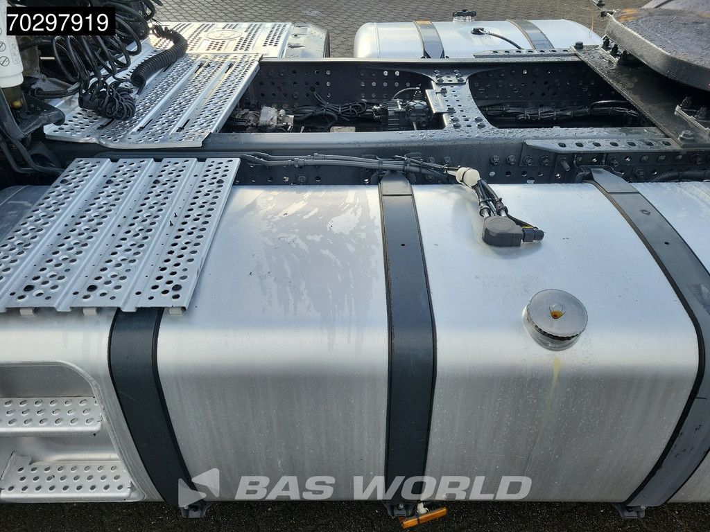 Mercedes Actros 1845 4X2 StreamSpace 2xTanks Standairco MirrorCam ACC Navi Euro 6