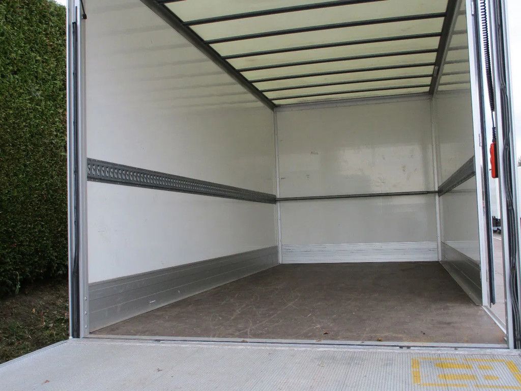 Ford Transit bakwagen 5,0 m. (luchtremsysteem/vangmuil)