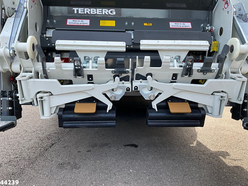 DAF FAG XD 300 Terberg Olympus 17m³