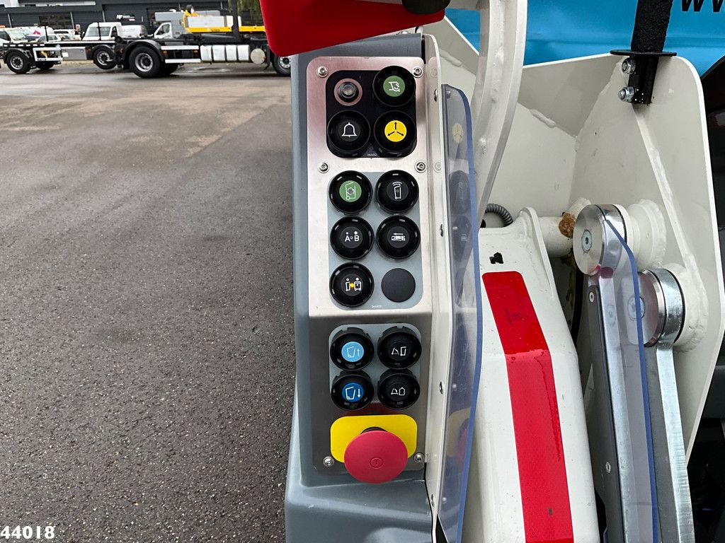 DAF FAG XD 300 Terberg Olympus 17m³