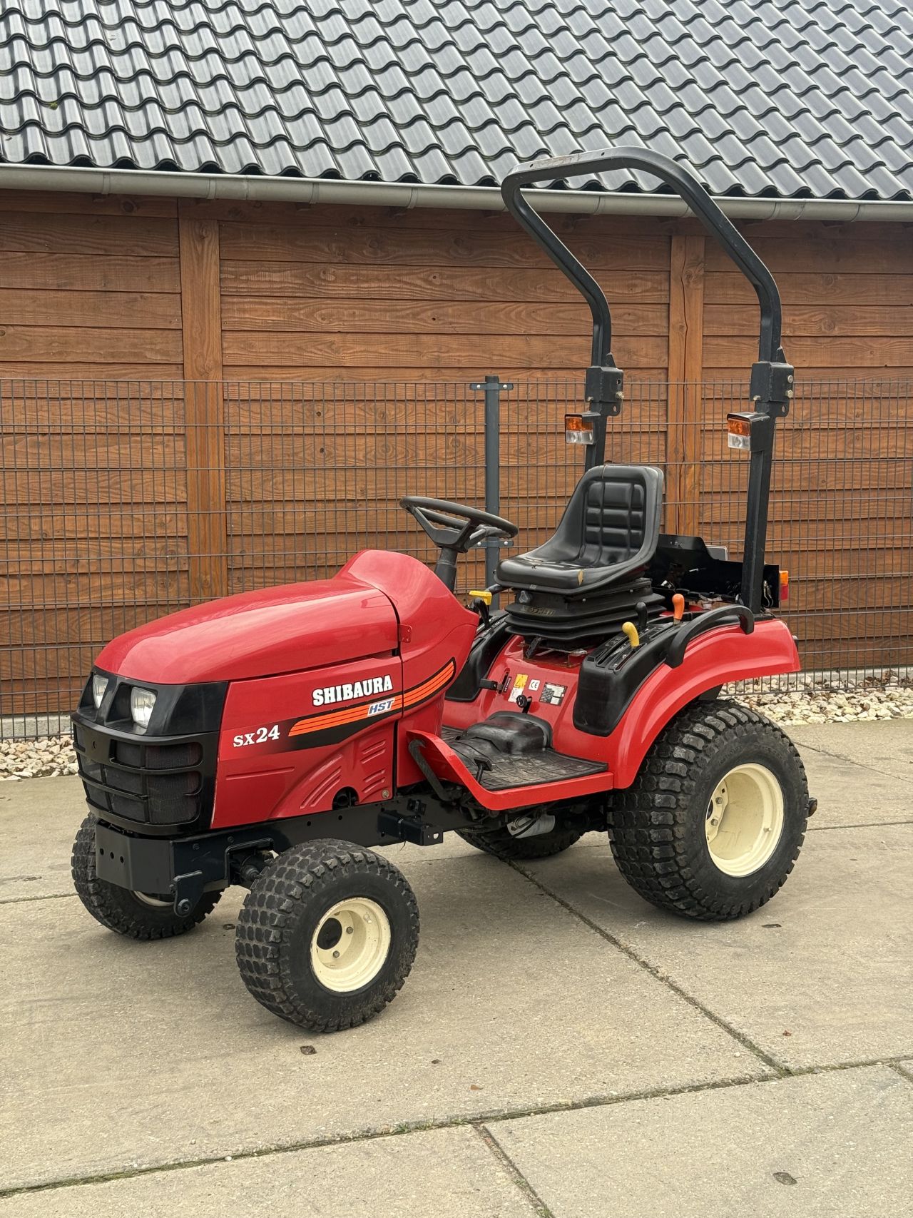 Shibaura sx24 mini trekker hydrostaat