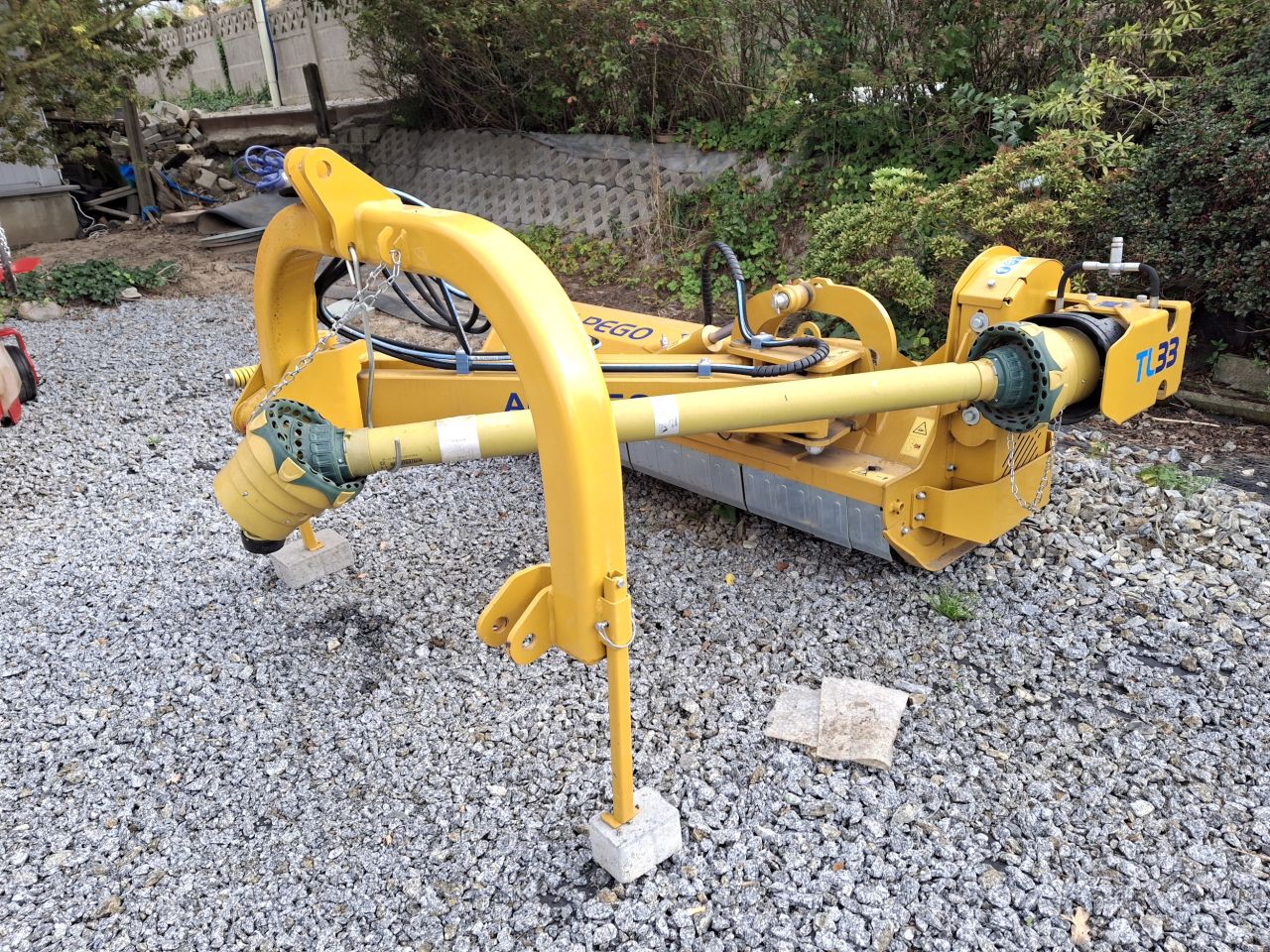 ALPEGO TRILAT TL33-200 Klepelmaaier