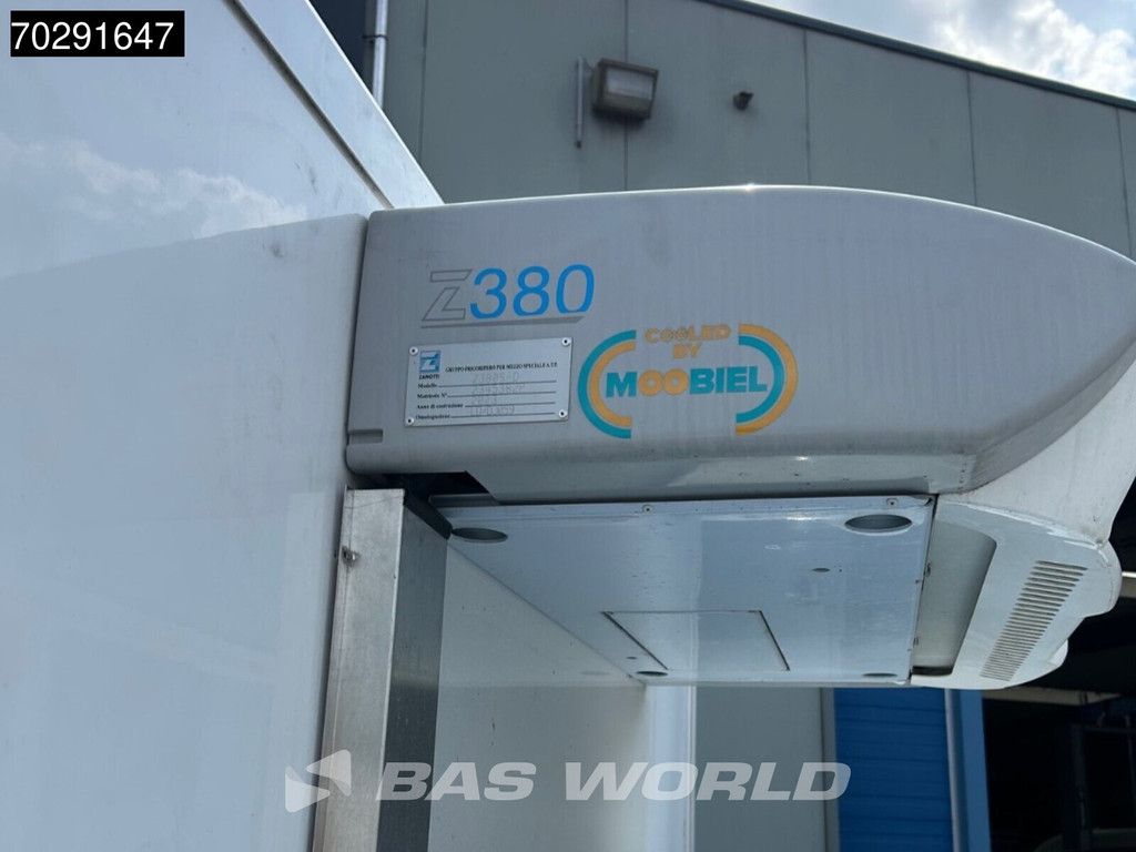 Iveco Daily 35S18 3.0L Automaat Laadklep Koelwagen Zanotti Z380 230v Stekker ACC Navi Airco Camera Euro6 Bakwagen Gekoeld Koel Koeler Kühl Kühler Kühlwagen Kühlkoffer Klima