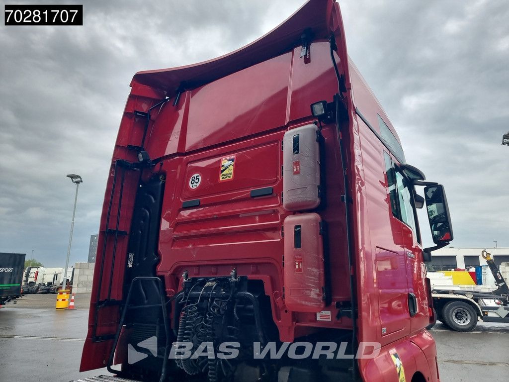 MAN TGX TGX 18.460 4X2 XXL Retarder 2x Tanks
