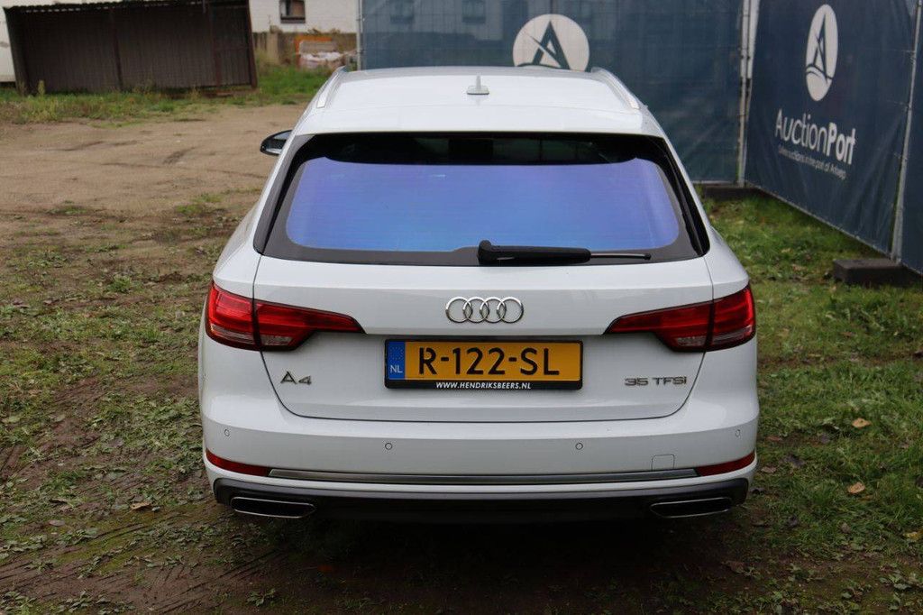 Audi A4 Avant Elektro+Benzin 150 PS 2019