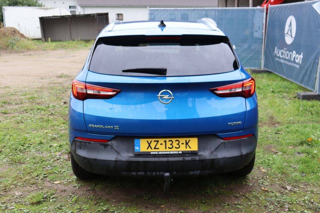 Opel Grandland X Petrol 131hp 2019