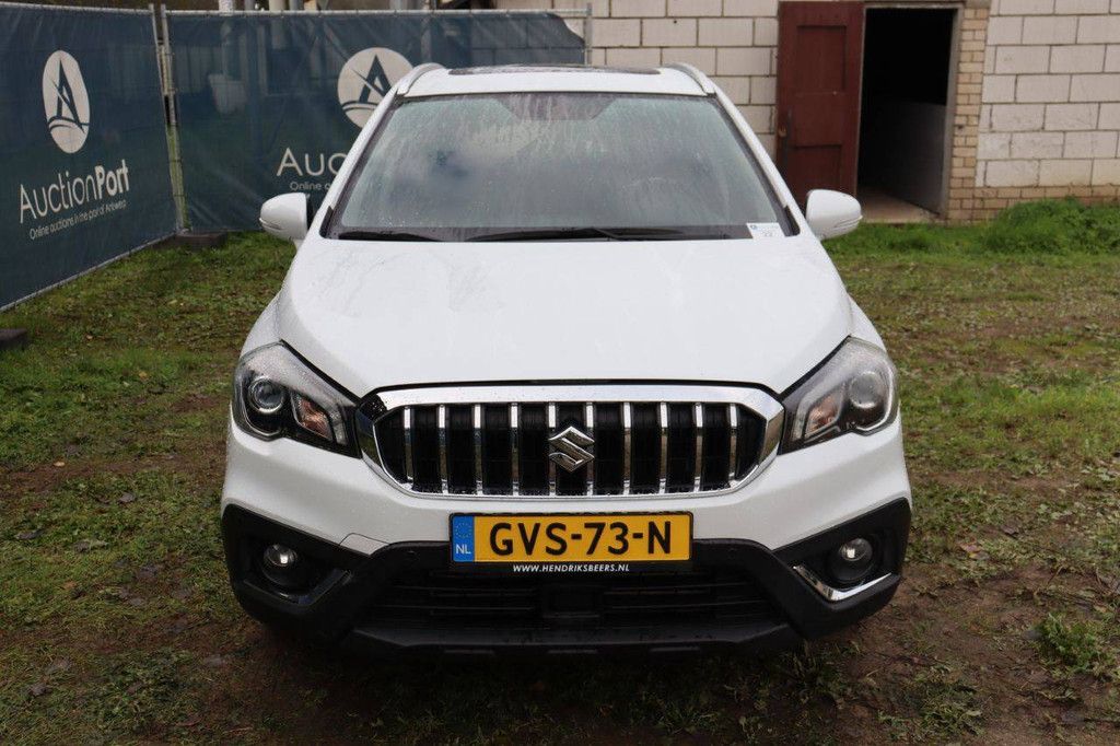 Suzuki SX4 Elektrisch+Benzine 129pk 2021