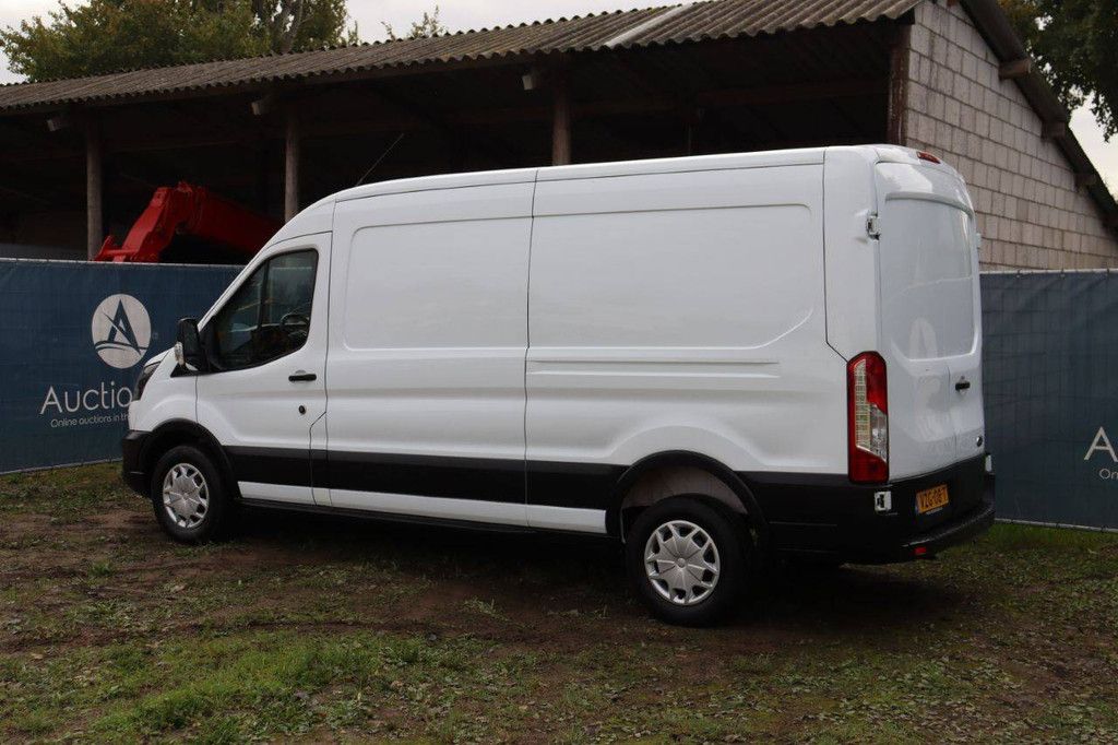 Ford Transit Diesel 130hp 2022 Van