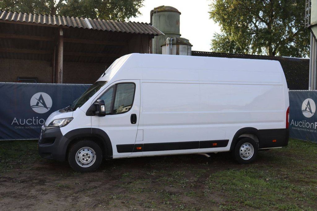 Peugeot BOXER Diesel 165 PS 2021 Van