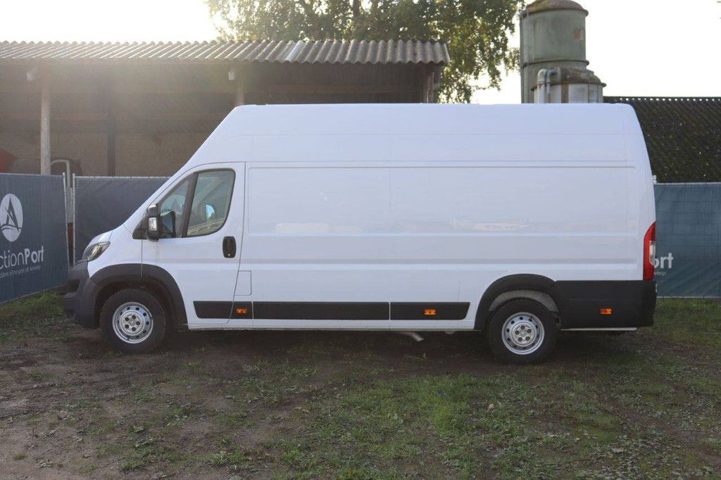 Peugeot BOXER Diesel 165 PS 2021 Van
