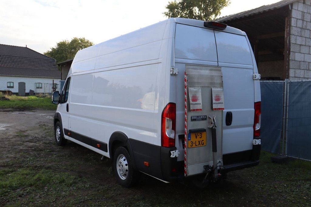 Peugeot BOXER Diesel 165 PS 2021 Van