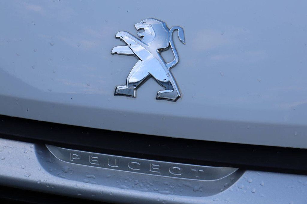 Peugeot BOXER Diesel 165 PS 2021 Van