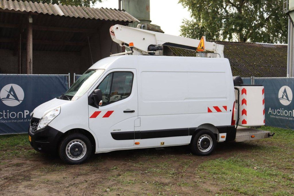 Renault MASTER Diesel 125hp 2015 Self-Propelled Aerial Work Platform