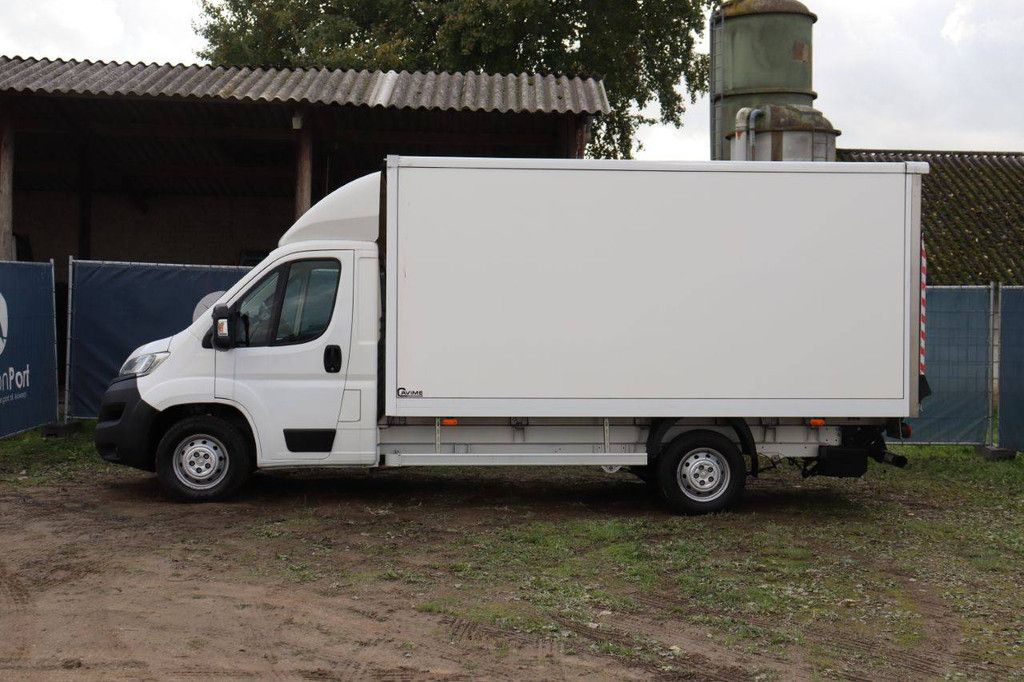 Kastenwagen Peugeot BOXER Diesel 165 PS 2021