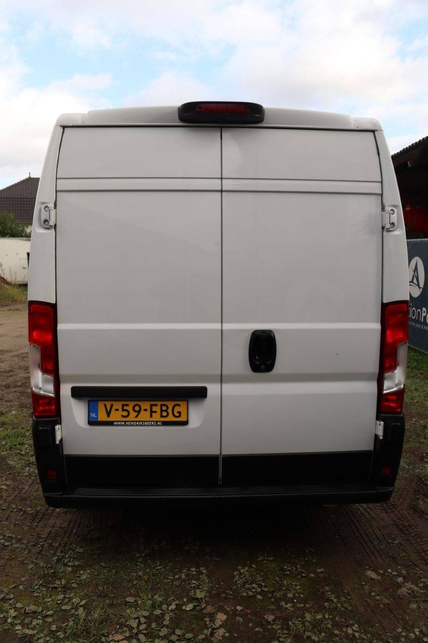Peugeot BOXER Diesel 140 PS 2021 Transporter