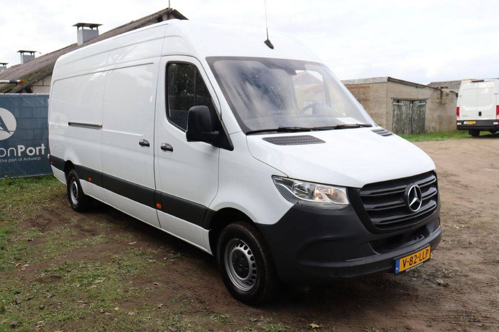 Mercedes-Benz Sprinter Diesel 150 PS 2022 Transporter