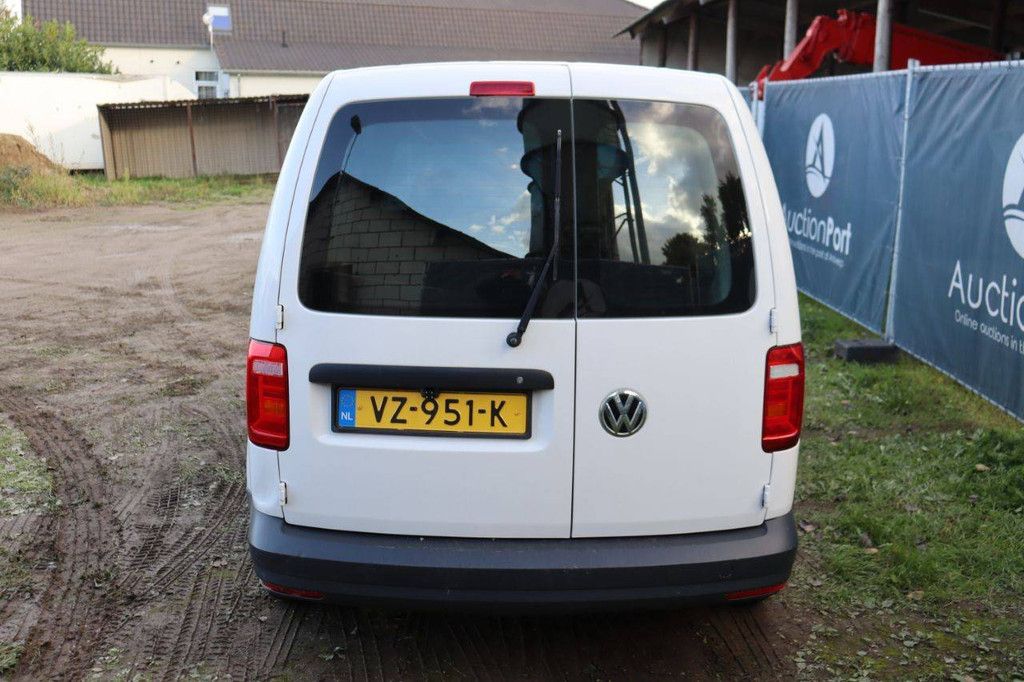 Volkswagen CADDY Diesel 75hp 2016 Van
