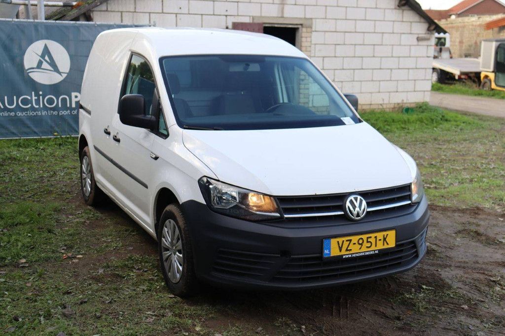 Volkswagen CADDY Diesel 75hp 2016 Van