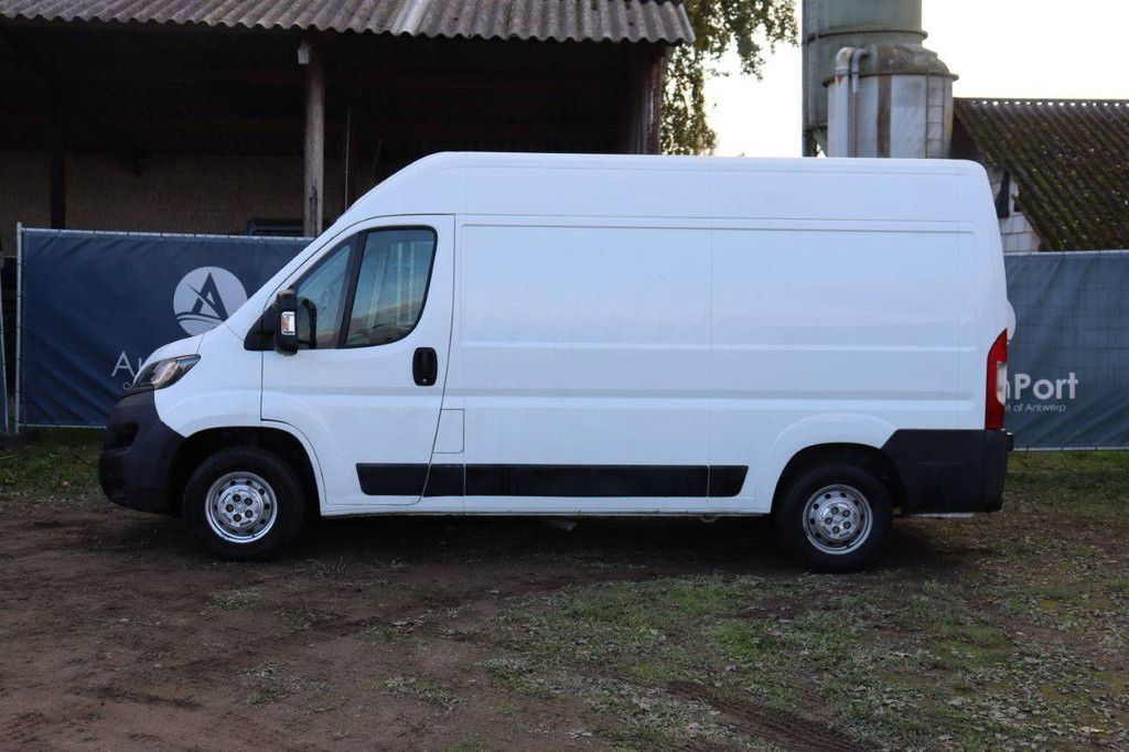 Peugeot BOXER Diesel 131 PS 2018 Van