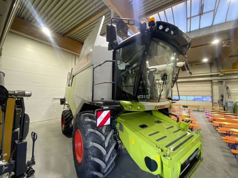 Claas TRION 520 MIT VARIO 560