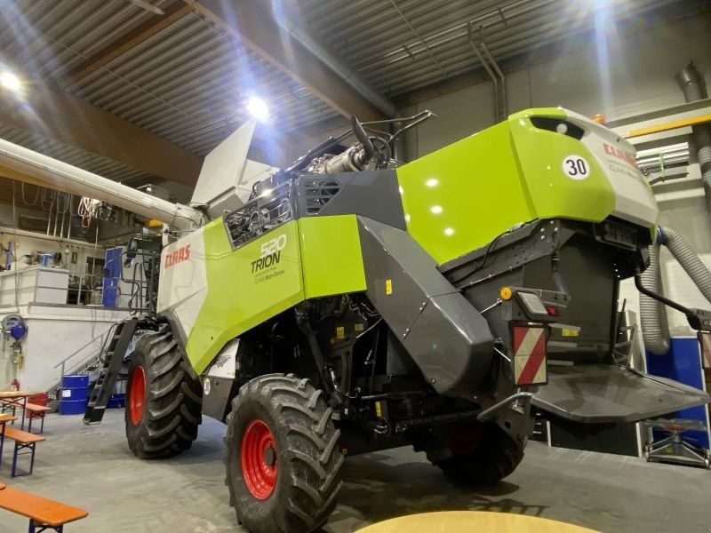 Claas TRION 520 MIT VARIO 560