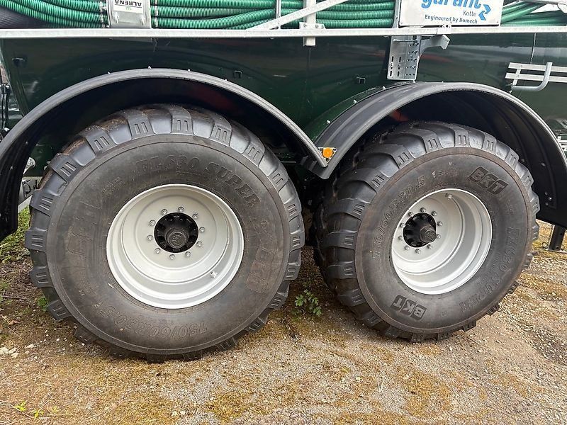 Kotte VT 13900 + Bomech Speedy 15 Meter