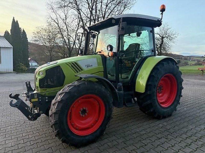 Claas Atos 330