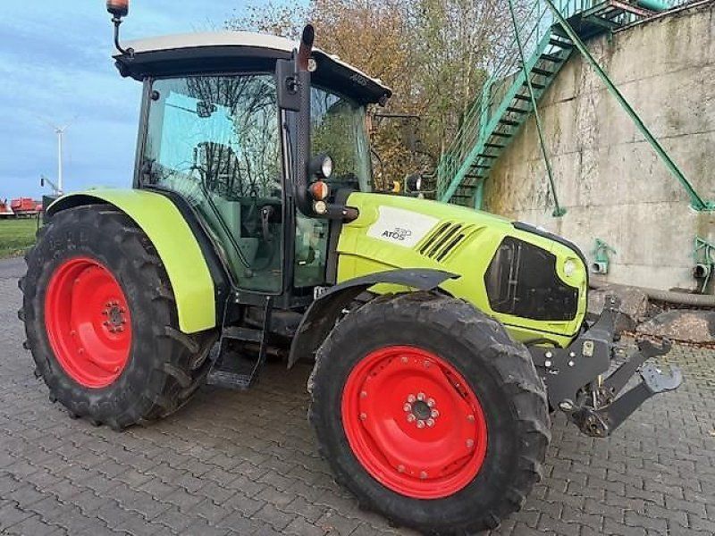 Claas Atos 330
