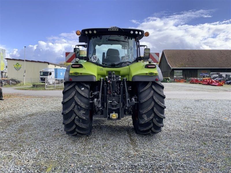 Claas ARION 550 CMATIC CEBIS