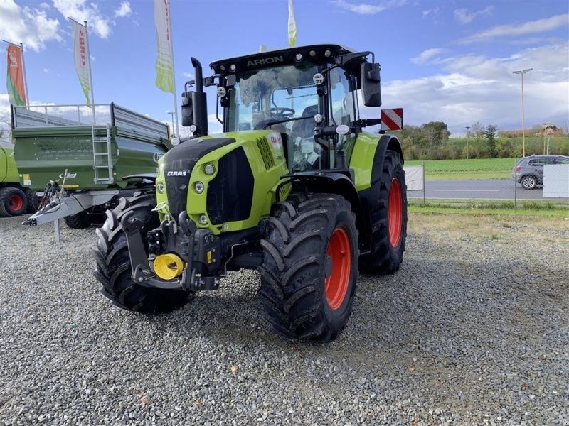 Claas ARION 550 CMATIC CEBIS